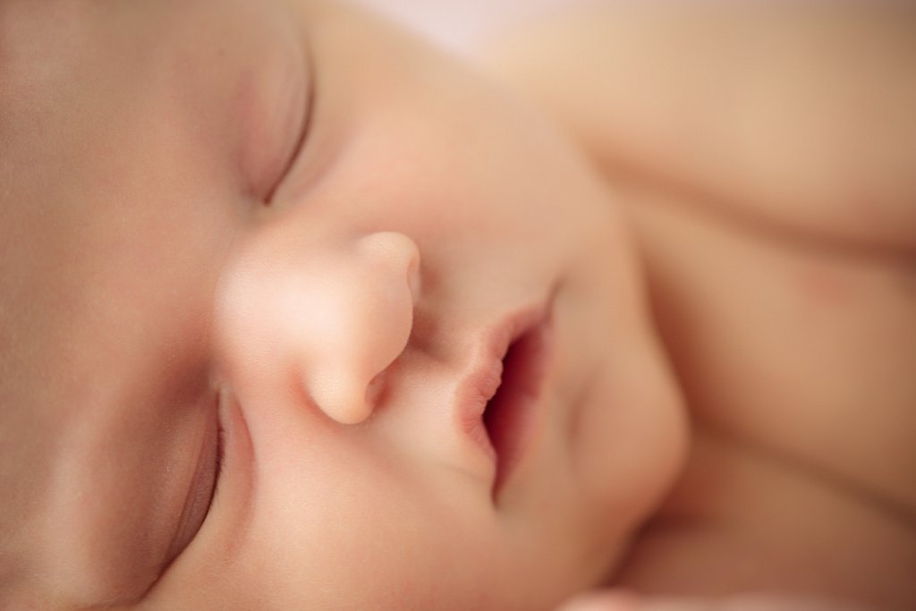 newborn7.jpg